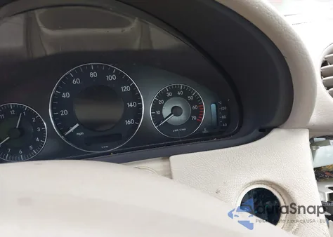 2005 Mercedes-Benz Clk 320 z USA, uszkodzony, nr VIN WDBTK65G35T035846